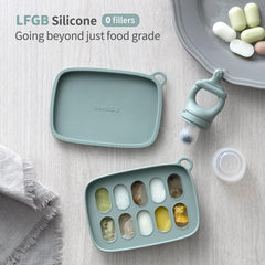 SAMiGO silicone soft pouch design shown for easy feeding and gentle chewing