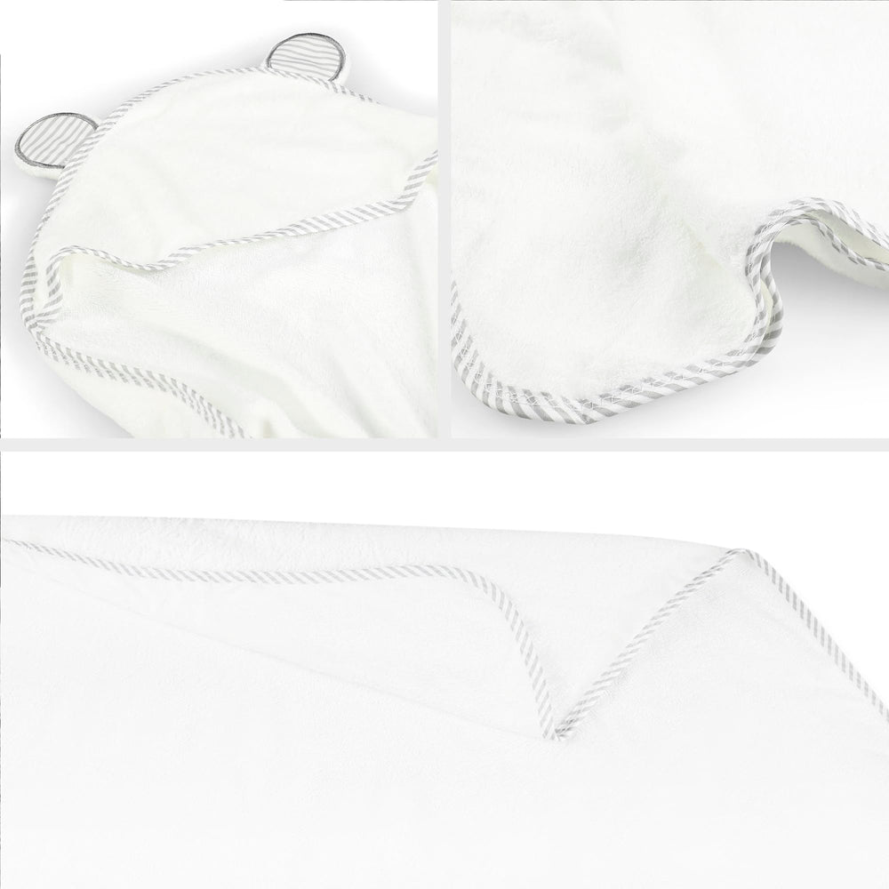 San Francisco Baby hooded towel white drying stage highlights quick-dry performance after bath.