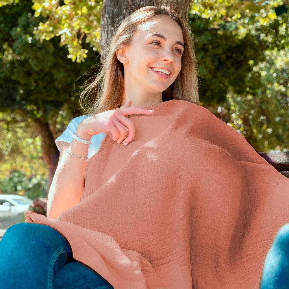 San Francisco Baby nursing cover with adjustable straps for a secure, breathable fit.