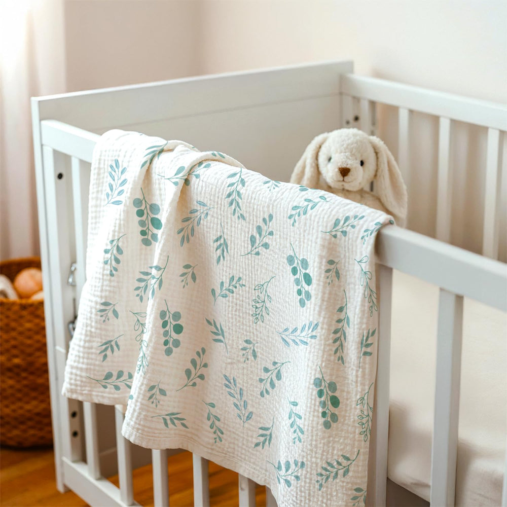 SANDJEST Leaf nursing cover with soft, skin-friendly fabric