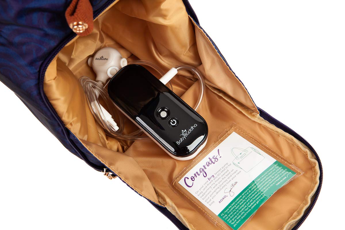Sarah Wells Lizzy side pocket provides quick-access essentials