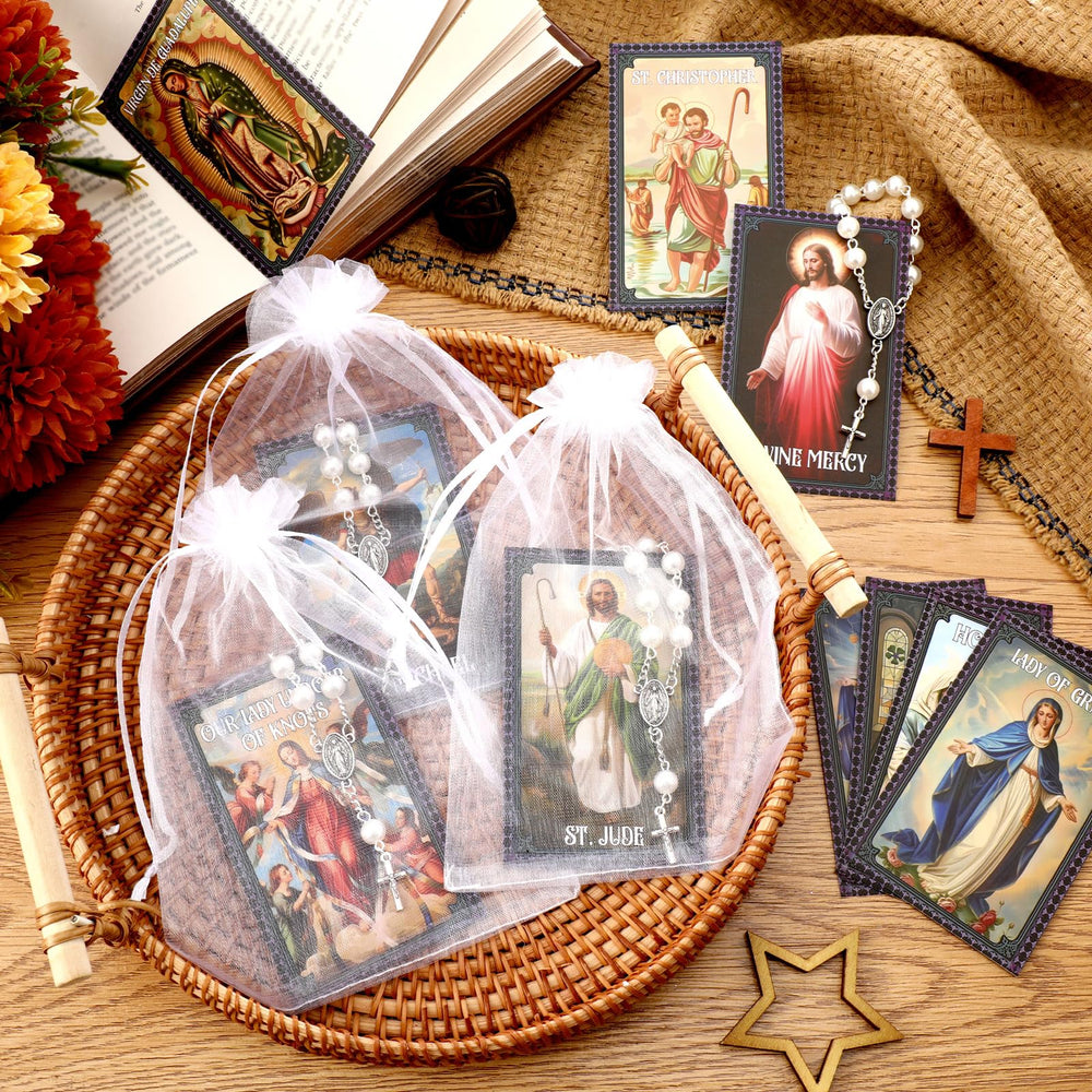 Sayglossy gift packaging with bags demonstrates tidy storage for each set.