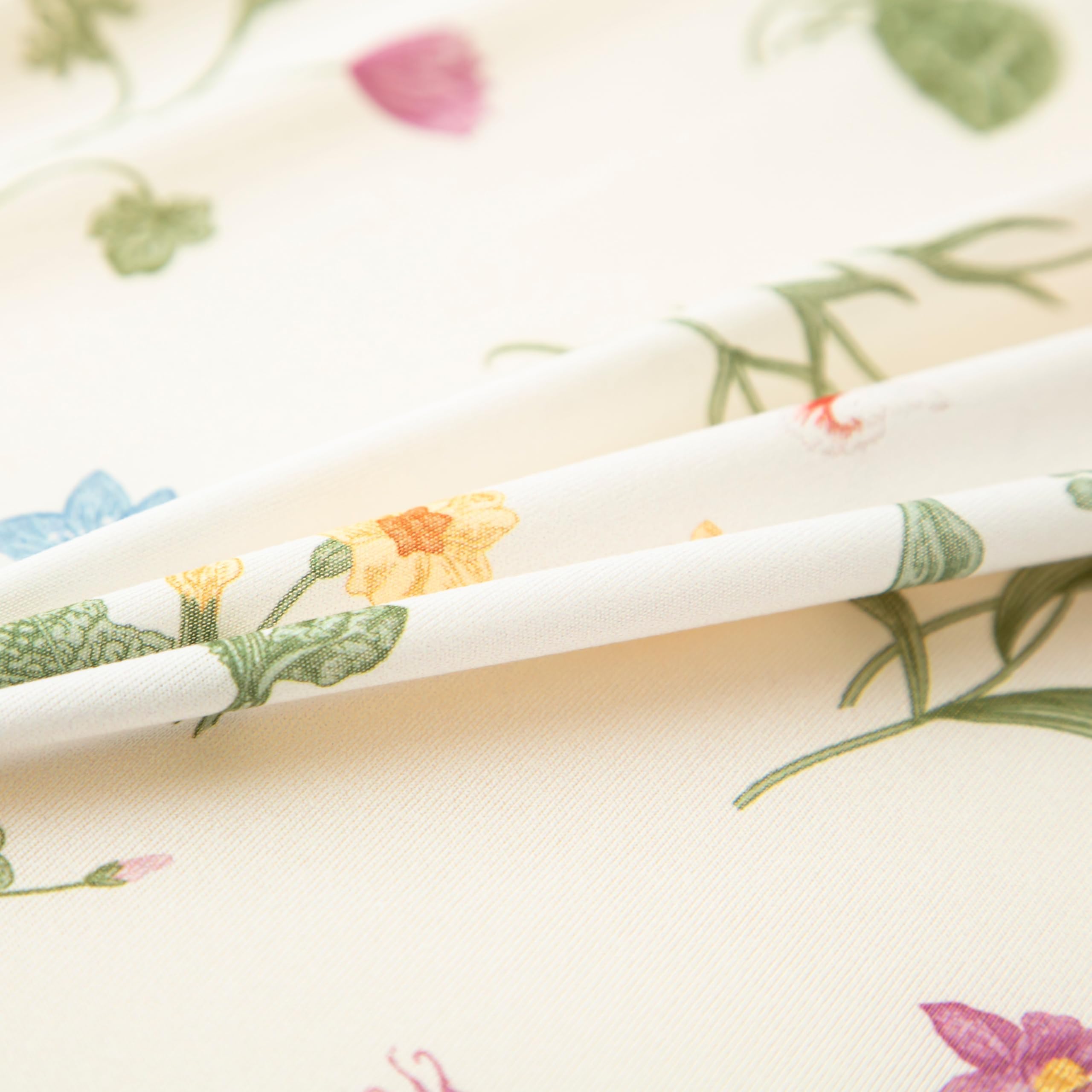 SDIII floral crib sheets brighten nursery decor and coordinate with floral themes.
