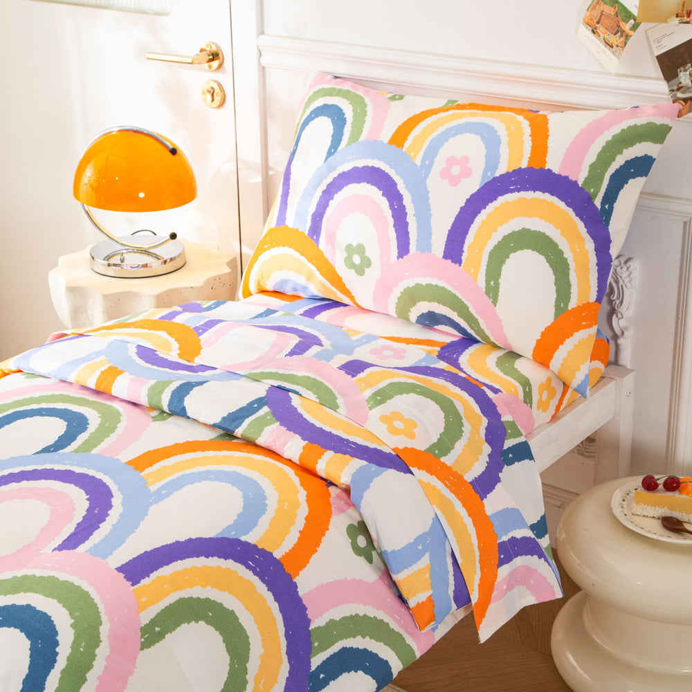 SDIII rainbow fabric close-up — smooth microfiber texture.
