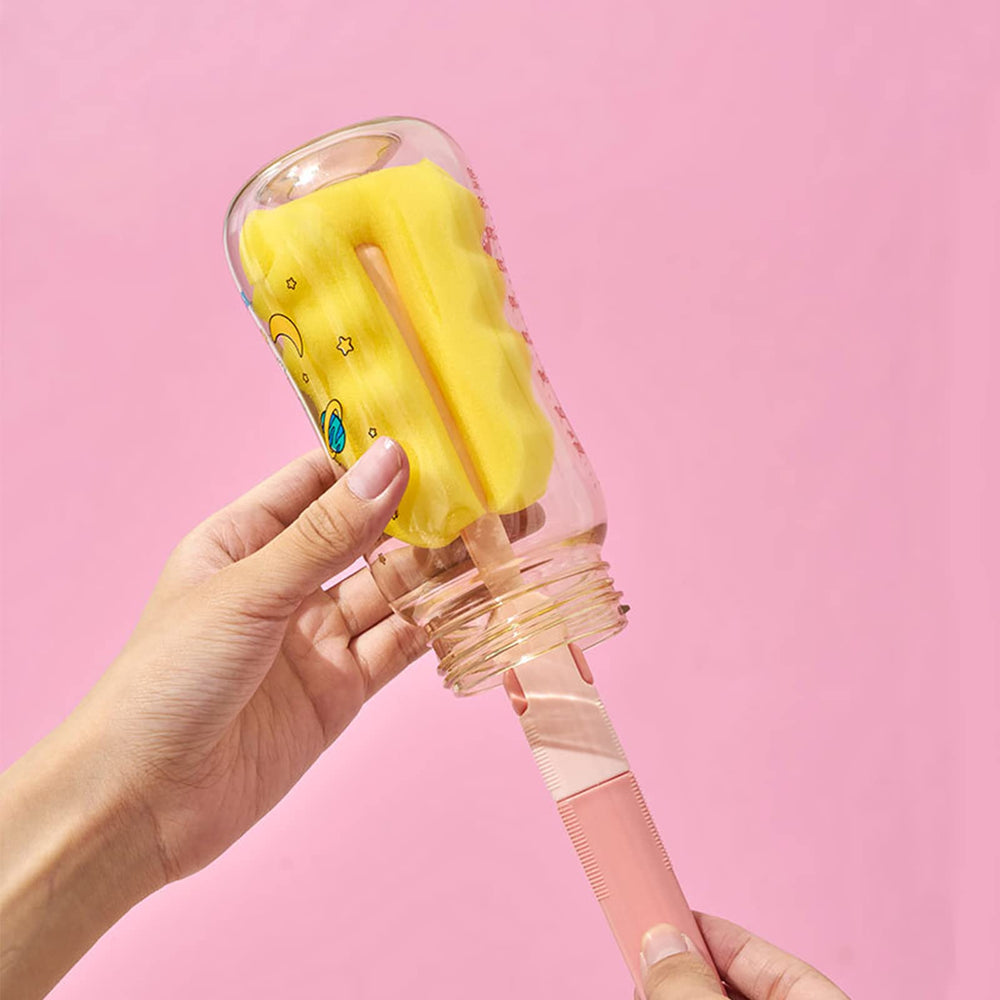 Sebikam soft-sponge brush protects bottle interiors while lifting stubborn residue