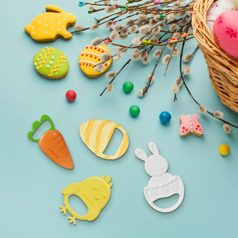 Seeiuua Easter teether in a gift-ready basket idea