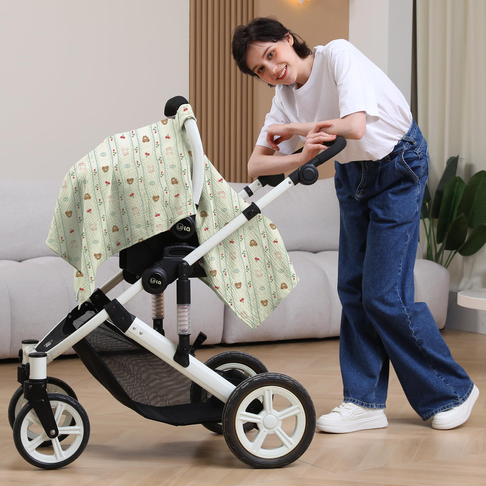 Seejoy car seat cover with reinforced snap buttons for easy, snag-free installation.