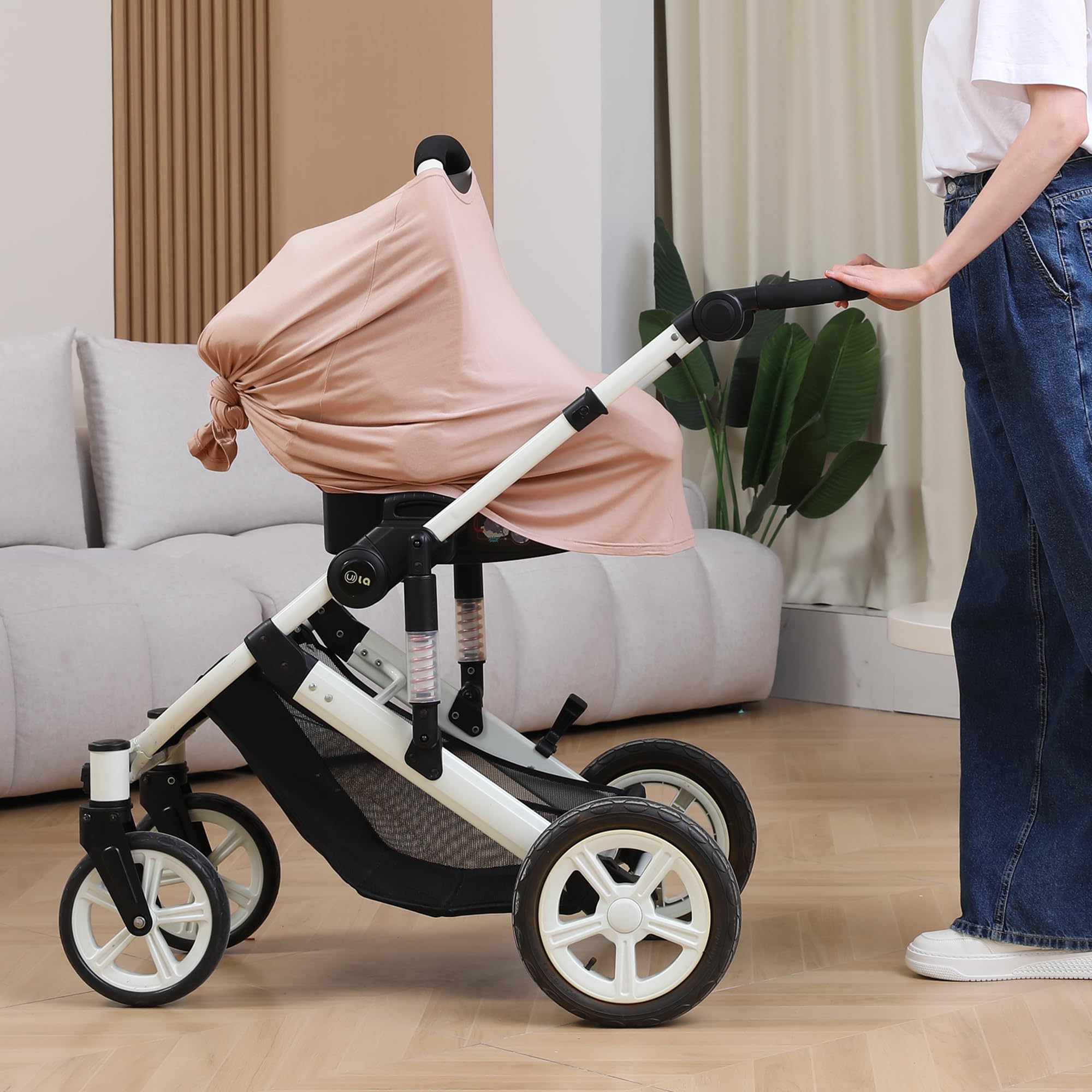 Seejoy nursing cover is machine washable for easy care