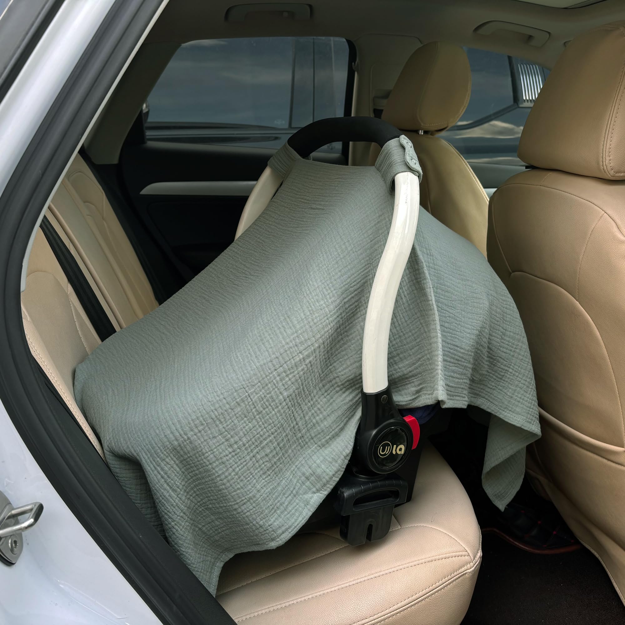 Seejoy universal-fit stroller cover suits most car seats and strollers