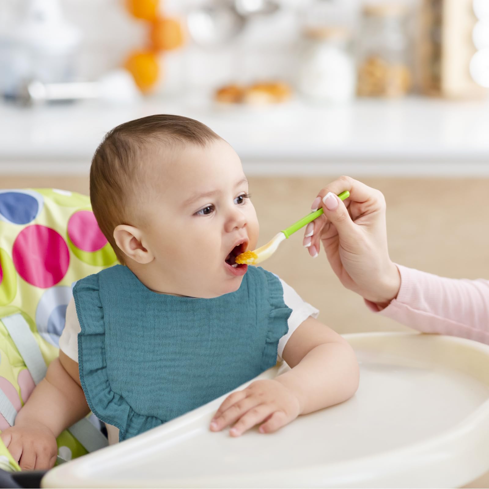 Seematn assorted-color bibs offer quick replacements for busy parents