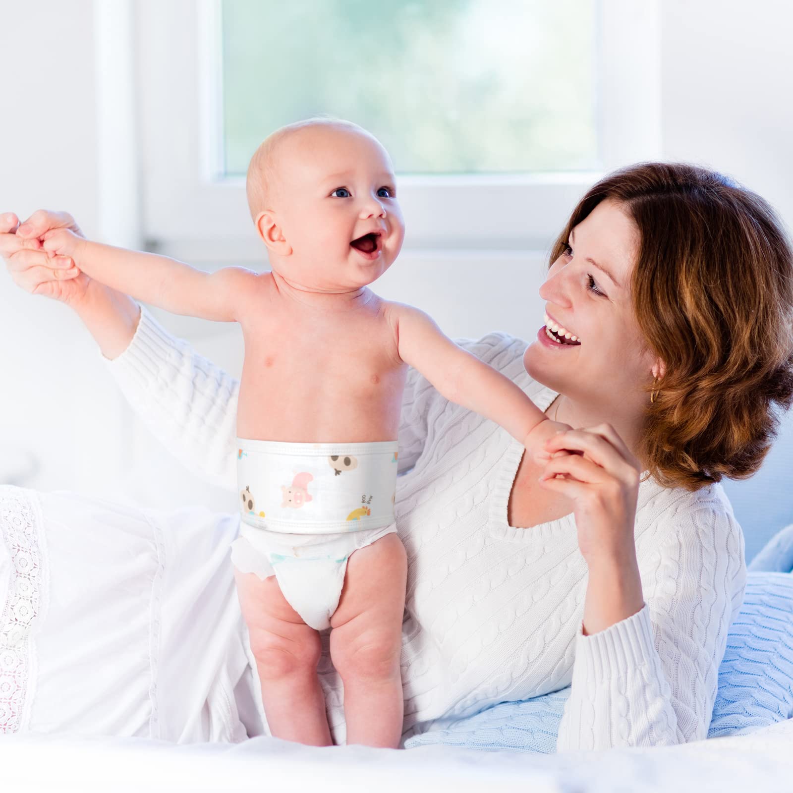 Seematn soft cotton baby belly band closeup highlights gentle touch.