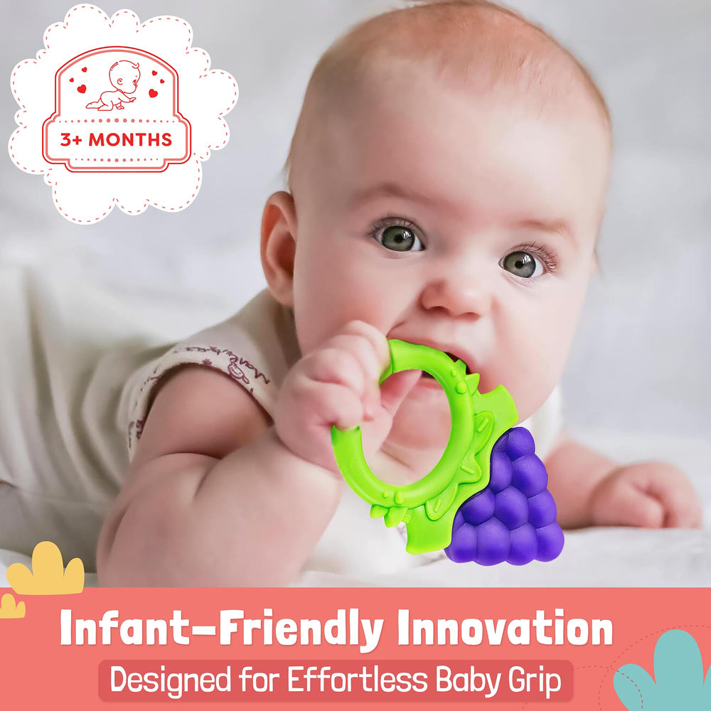 Setter Home strawberry-design ring teether for visual play