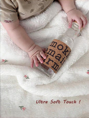 SEVDO Baby Blanket swaddle-stroller-use demonstrates versatile comfort on outings.