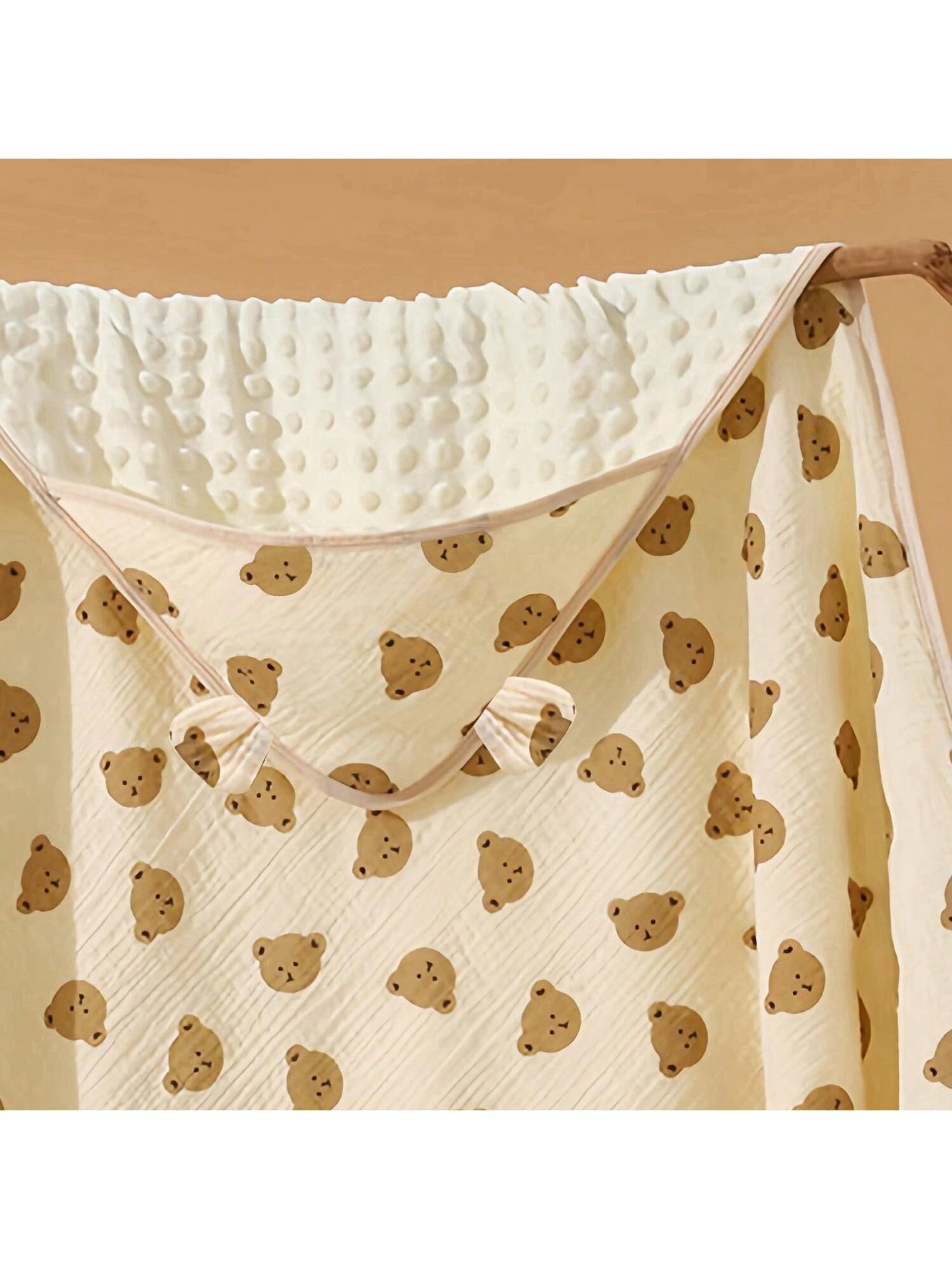 SEVDO Large swaddle blanket 39.3-inch enables easy wrapping and versatile use.