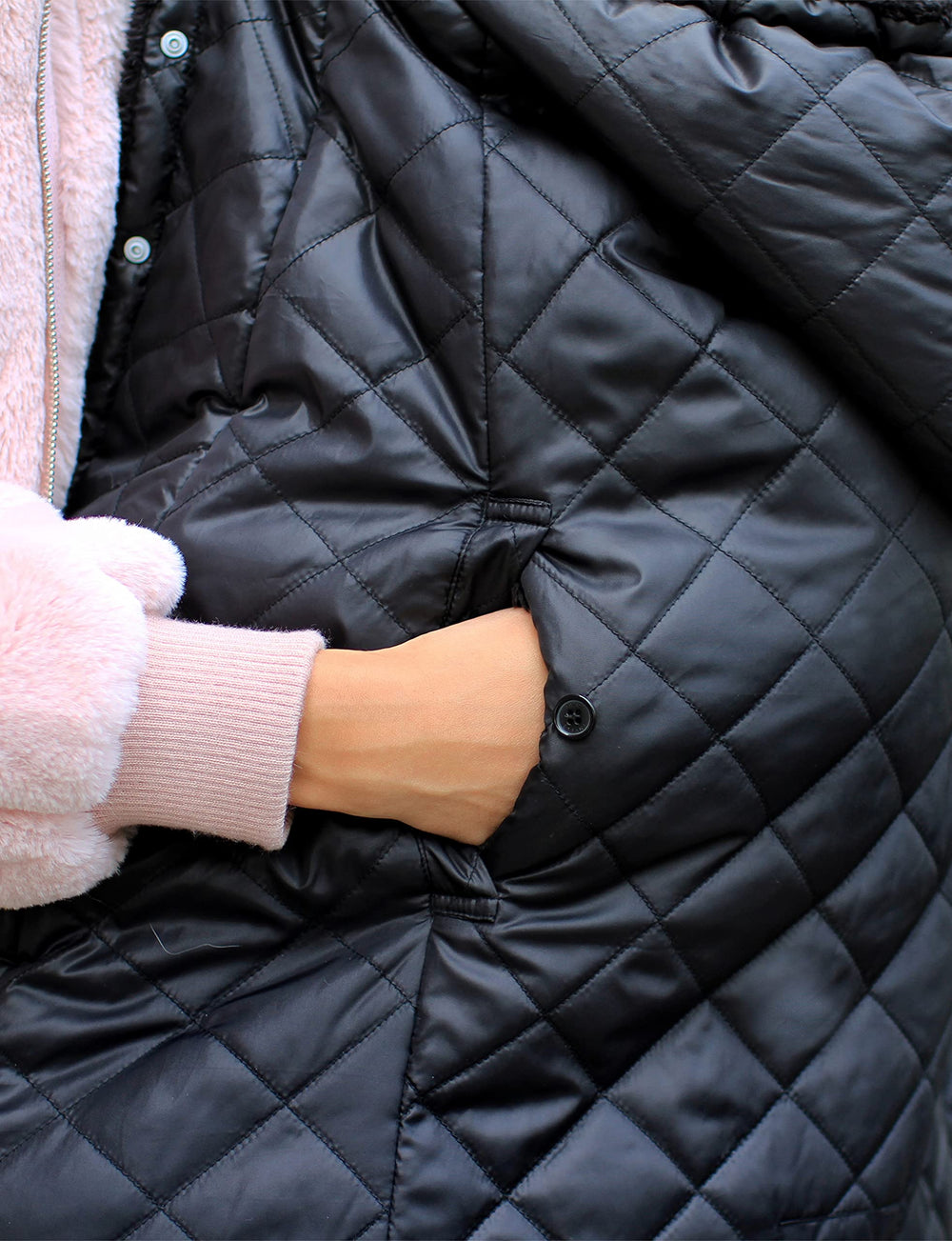  sevenam-enfant water-repellent finish protects against rain and snow