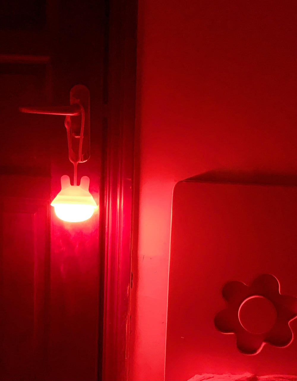 ShaArkMango color-modes breathing option supports calming ambient lighting