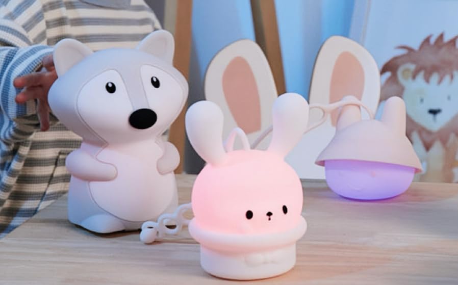 ShaArkMango travel night light is compact for on-the-go lighting.