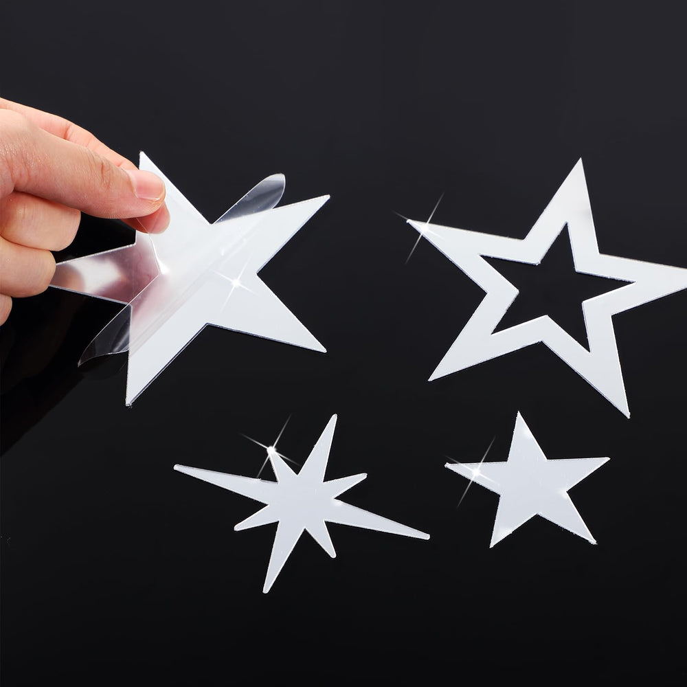 Shappy hollow five-pointed stars create a shimmering wall scene