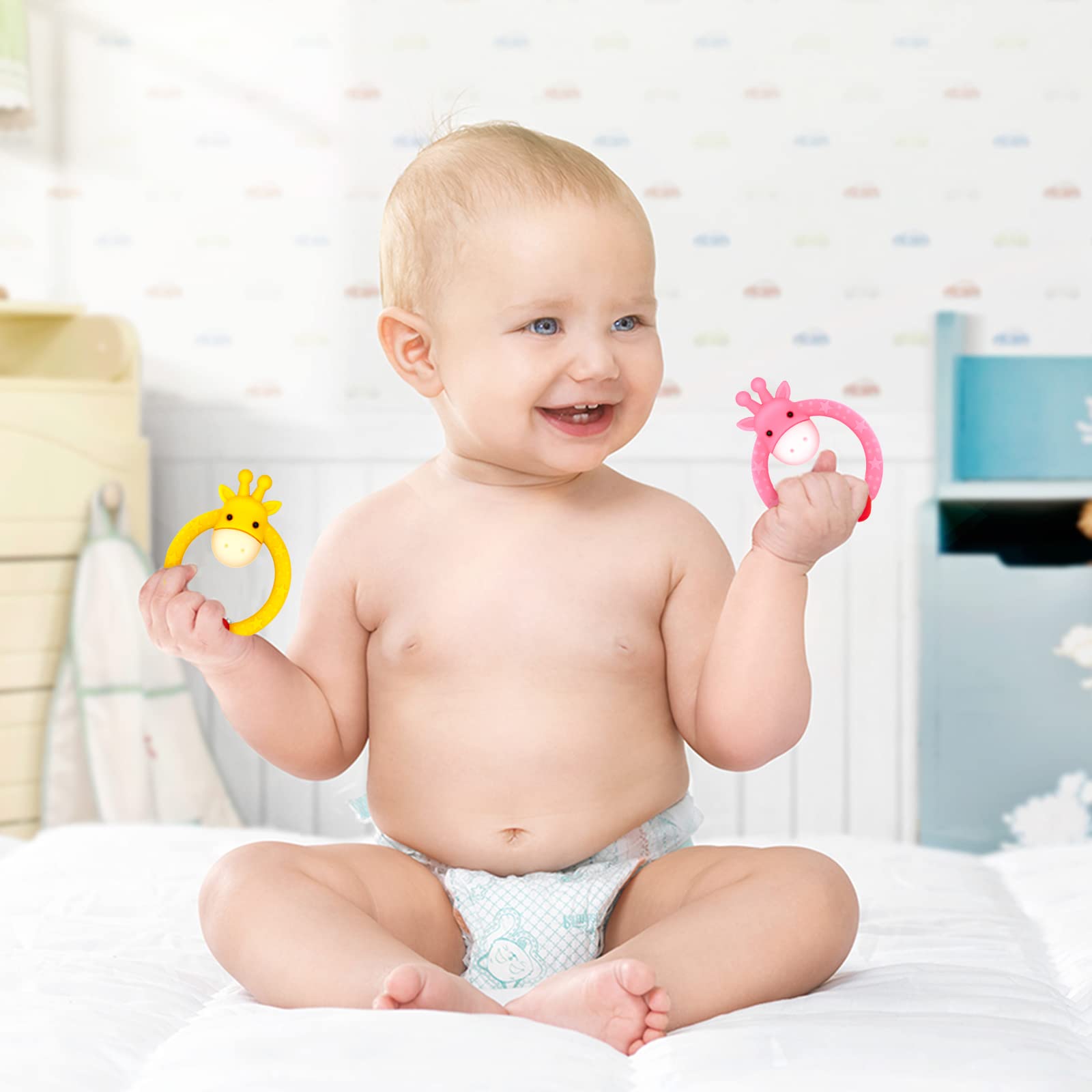 SHARE&CARE teether is easy to clean and dishwasher-safe for busy parents.
