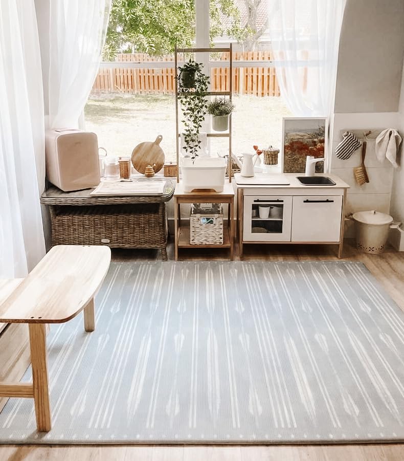 Shwally PlayMat Bowie hypoallergenic surface: gentle on sensitive skin.