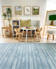 Shwally PlayMat Bowie waterproof surface: wipe-clean for busy families.