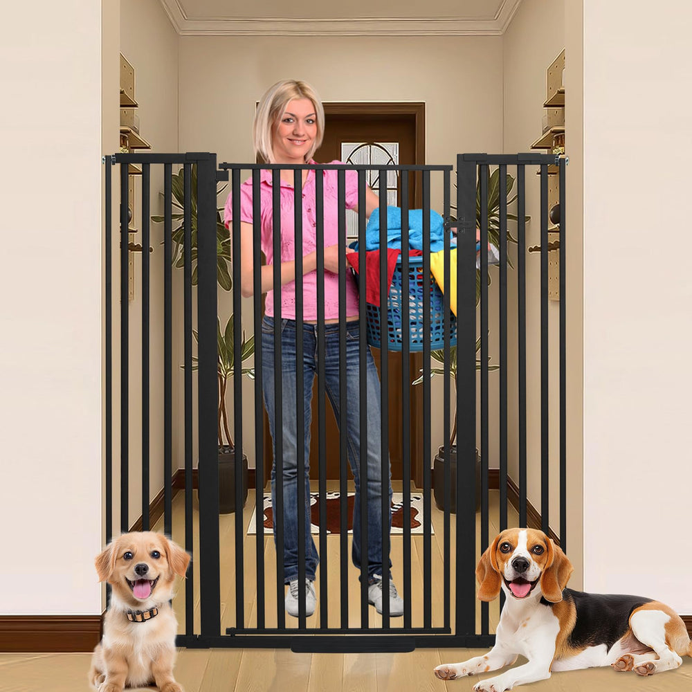 SHYUJAJIE 55-inch gate fits 29.92–48-inch openings for flexible home layouts.