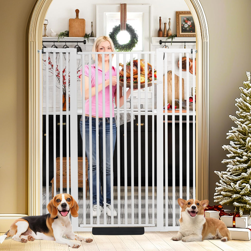 SHYUJAJIE 59-inch gate securely contains energetic pets at doorways