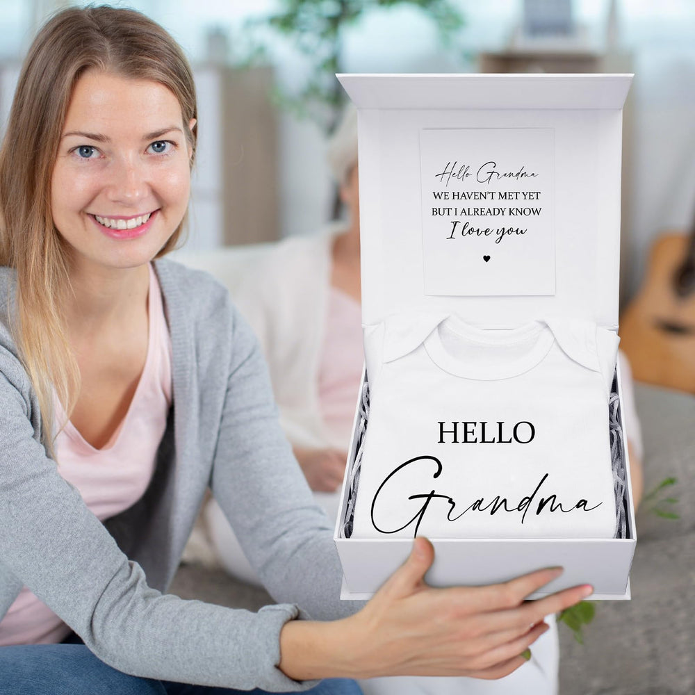 Shyyween pregnancy announcement gift set complete kit for a memorable grandma reveal