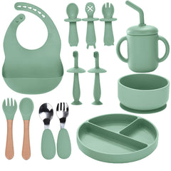SILI FACTORY suction plate keeps meals mess-free and secure for baby