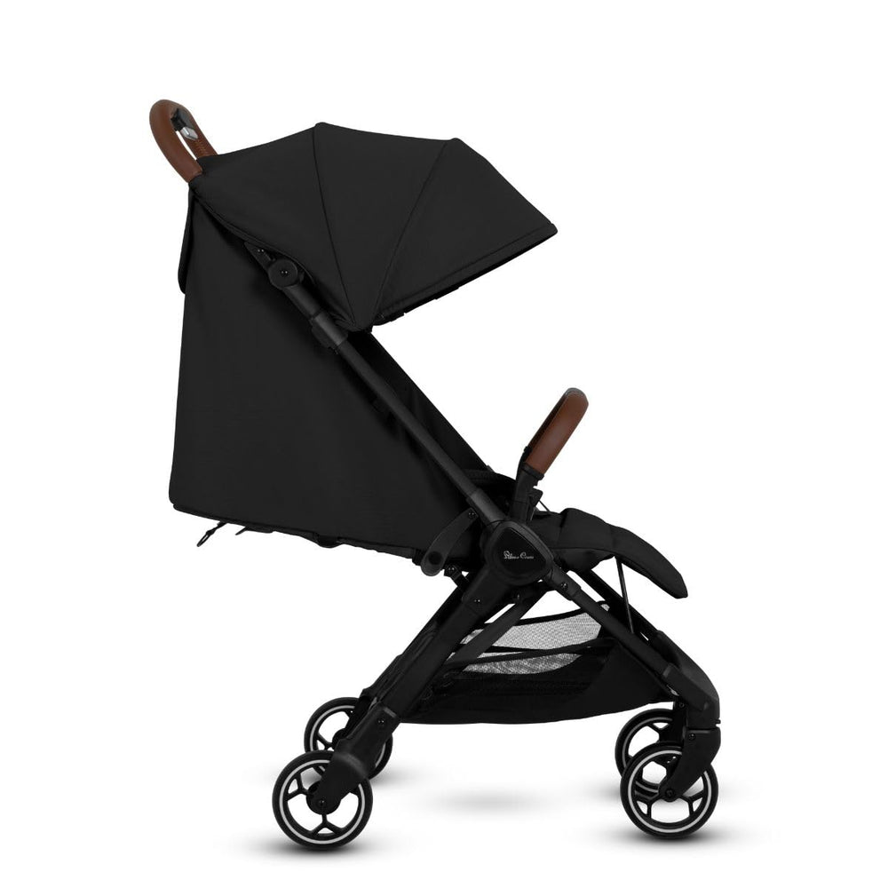 Silver Cross Clic built-in shopping basket stores essentials on outings.
