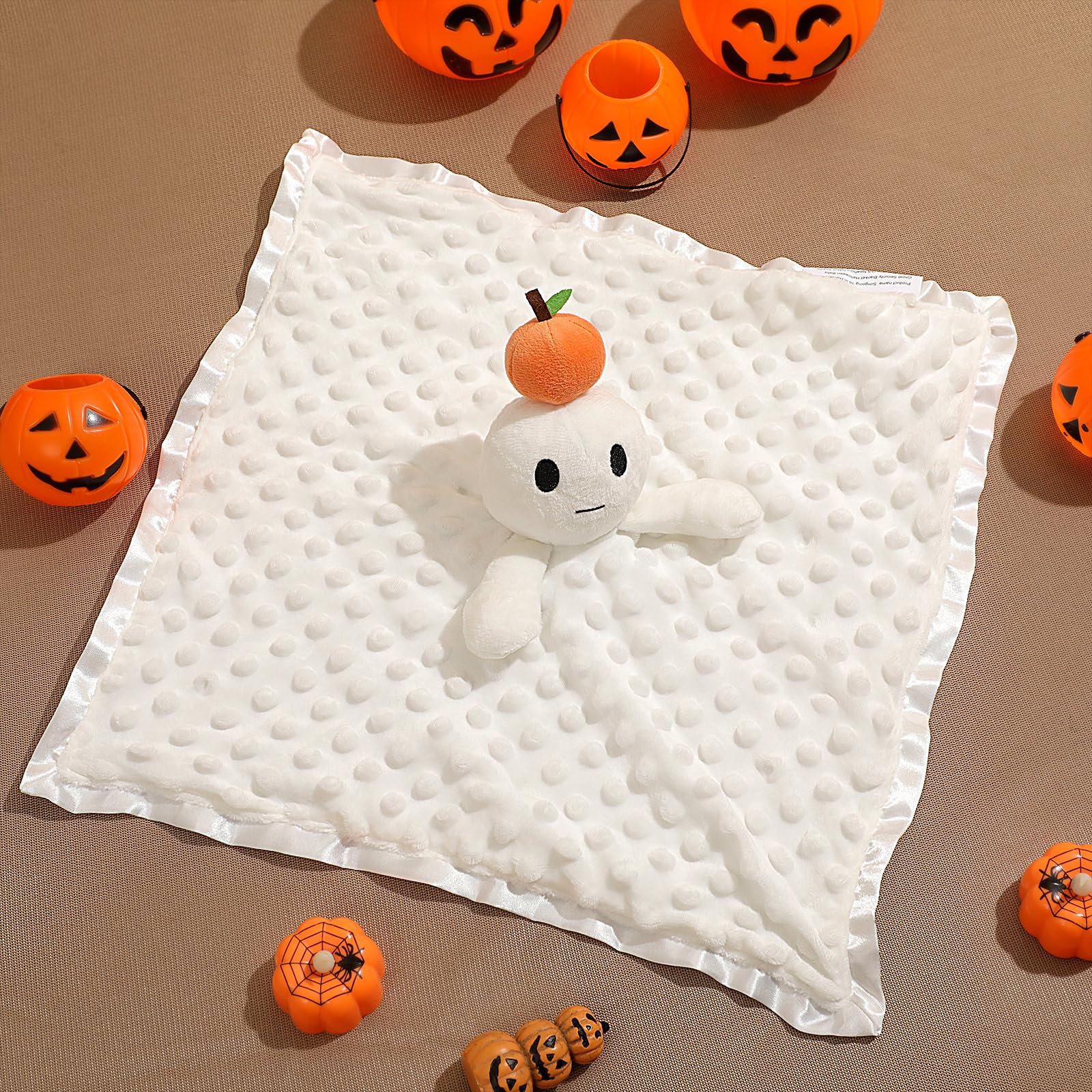 Simgoing gift-ready packaging highlights a thoughtful, charming baby gift option