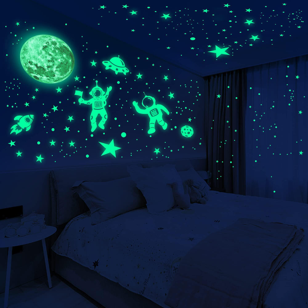 Sinekong Room decor stars offer a gentle night glow and ambiance.