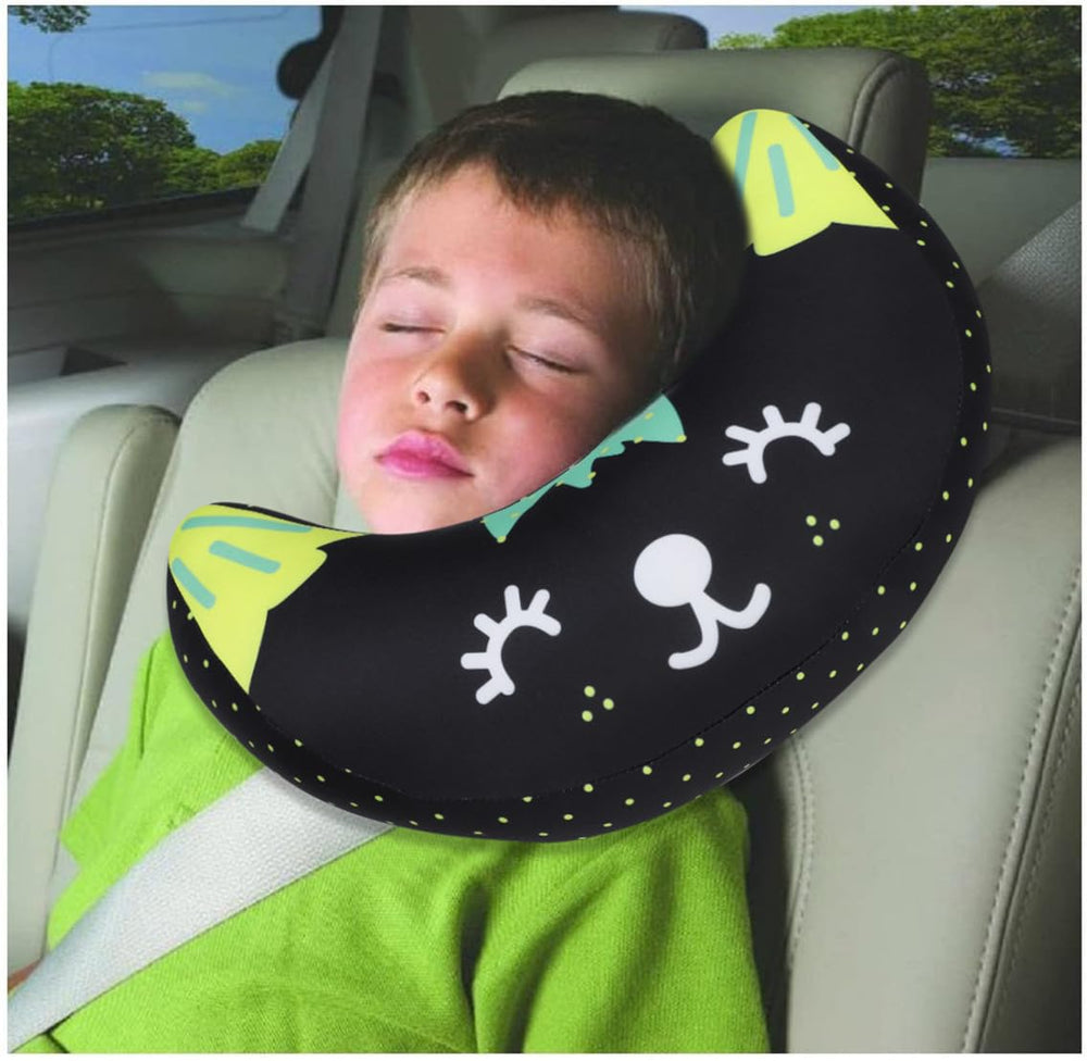SIQITECHNO seatbelt cover pillow attachment demonstrates secure fit with hook-and-loop closure.