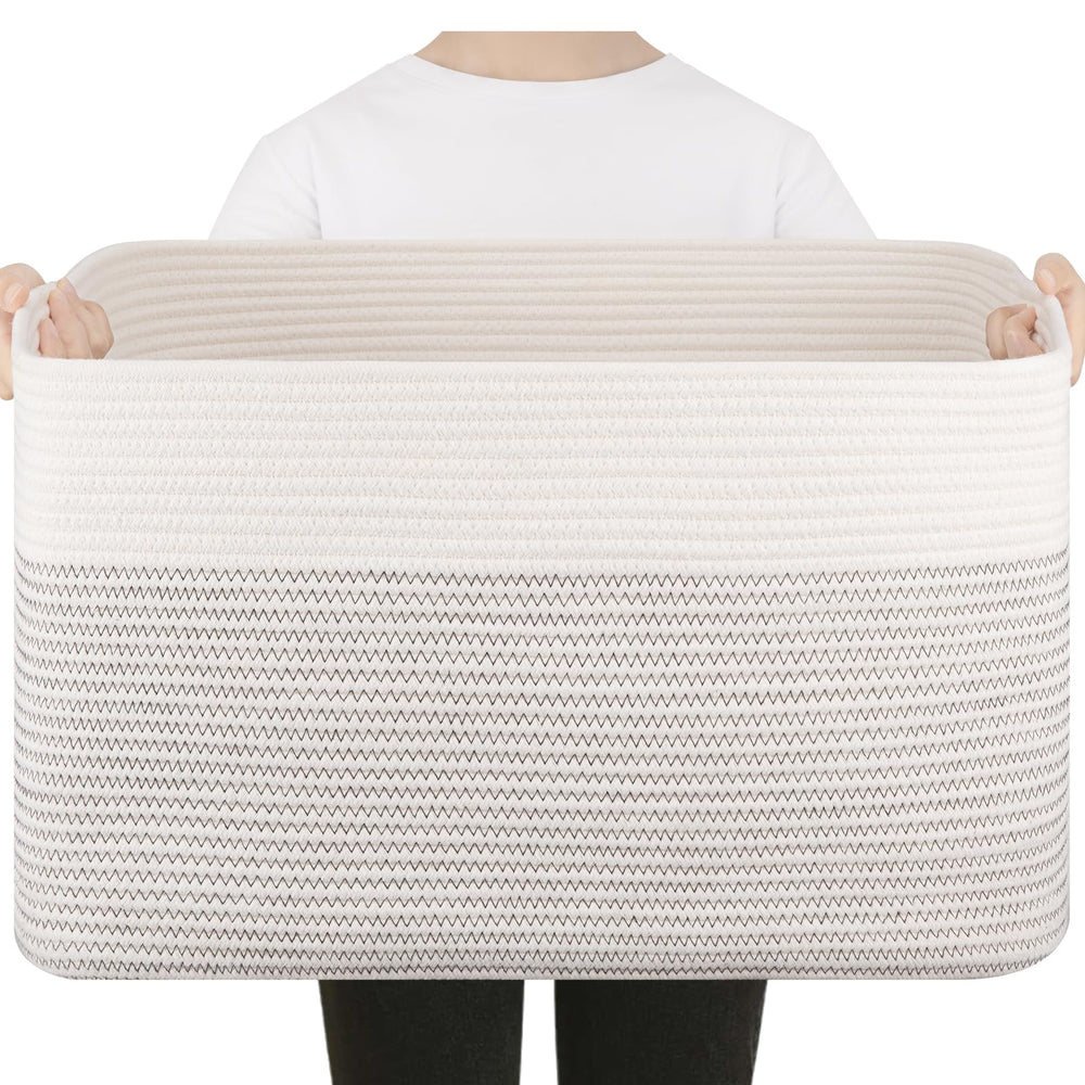 SixDOVE 75L blanket basket in cotton rope keeps blankets organized and cozy