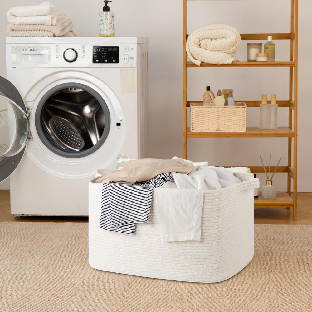 SIXDOVE living room storage basket – versatile organization for cushions, throws, and toys.