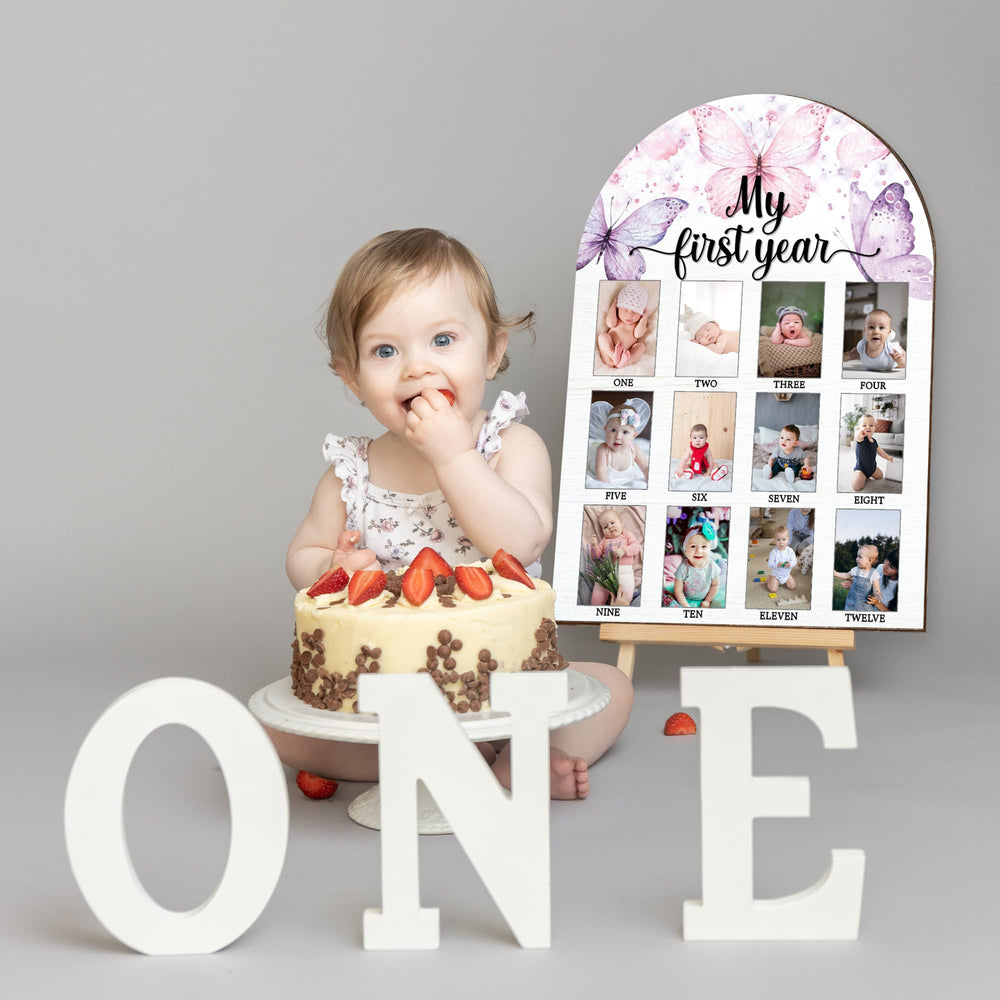 SIXEIGHT first year photo board 2x3-inch slots support simple photo display