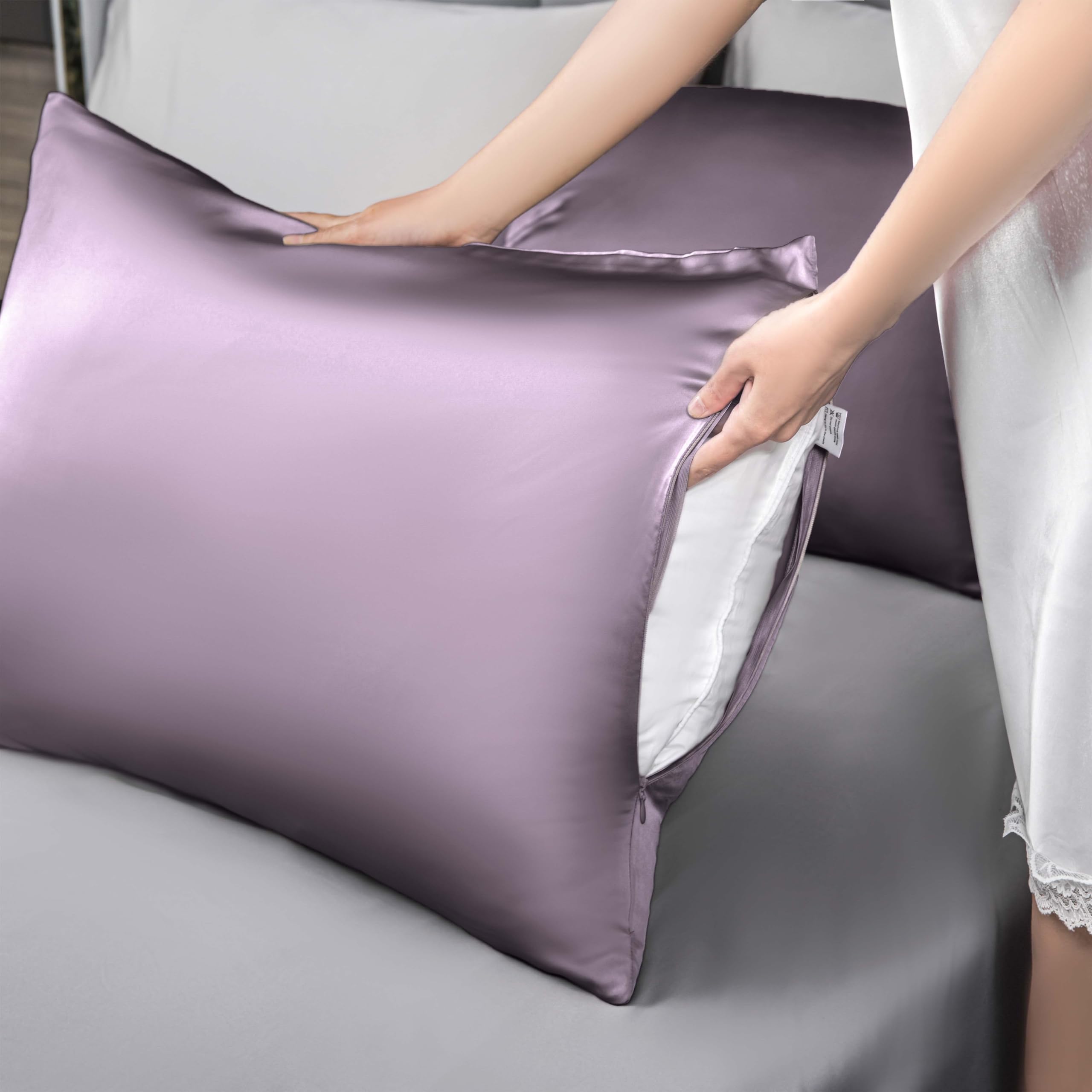 SIYUAN pink-purple tones pillowcase complements stylish bedroom decor.