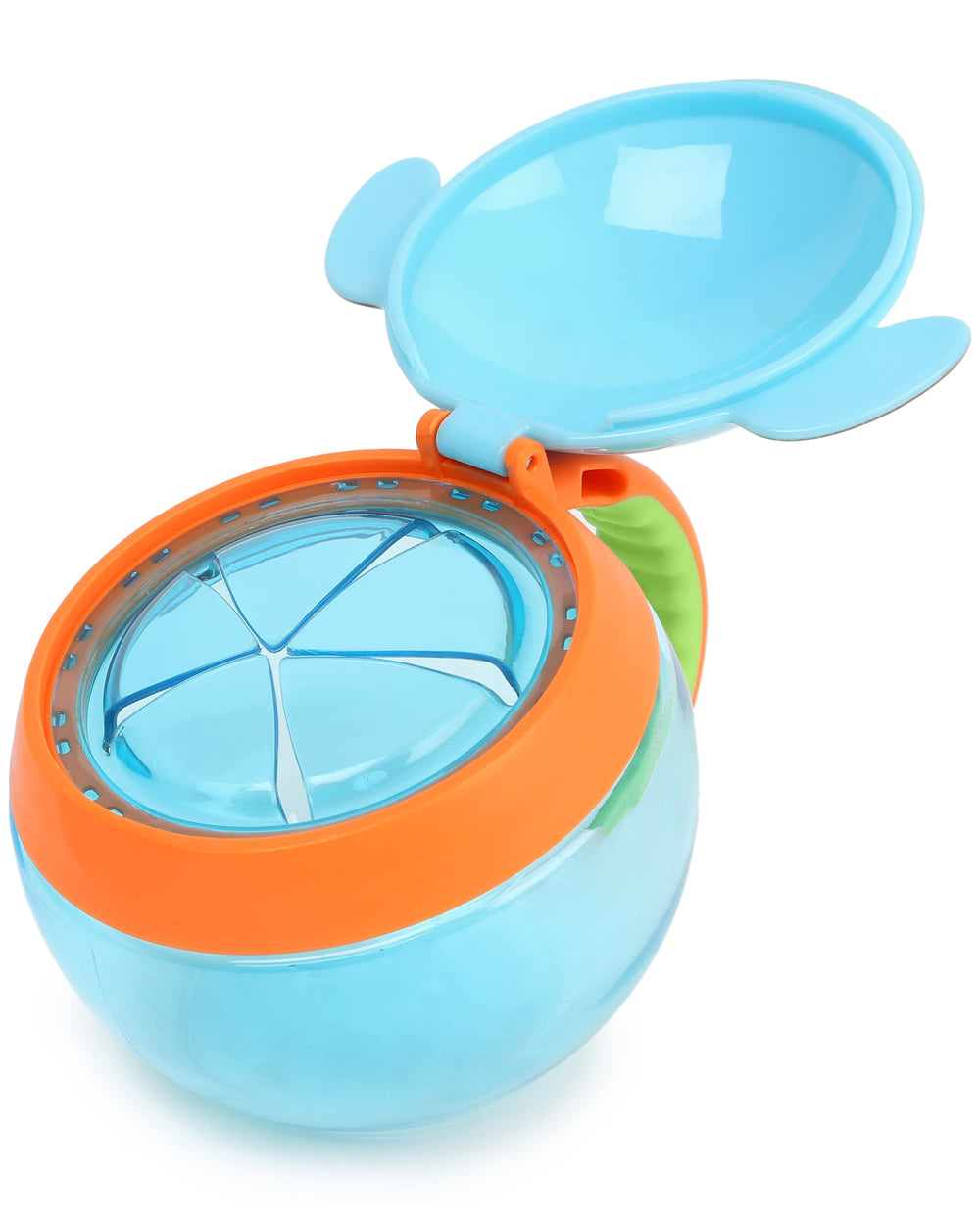 Skip Hop Baby Snack Container Dog Handle provides easy grip for little hands.
