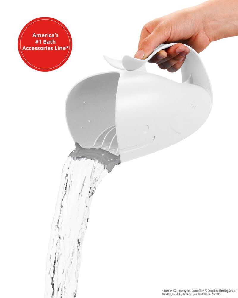Skip Hop MOBY soft comfort edge cushions baby's forehead during rinsing.
