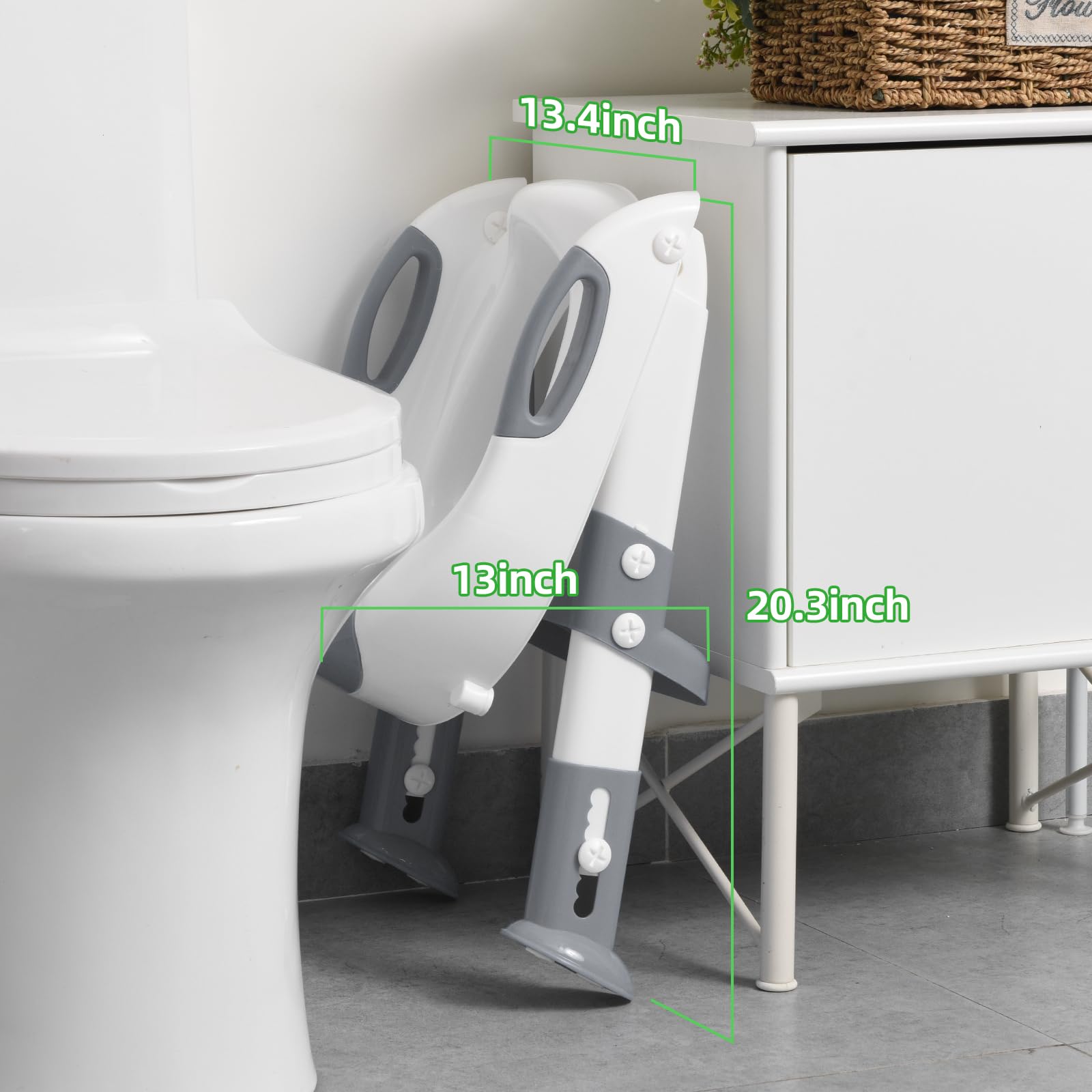 SKYROKU splash-proof design helps keep the bathroom clean.