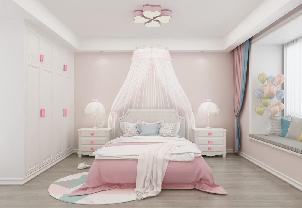 Skyscraper kids-room decor knob adds playful touch to toy organizers.