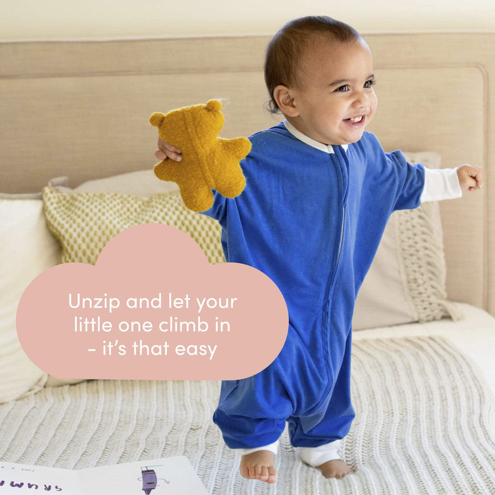 SleepingBaby lightweight fabric keeps baby comfortable year-round.