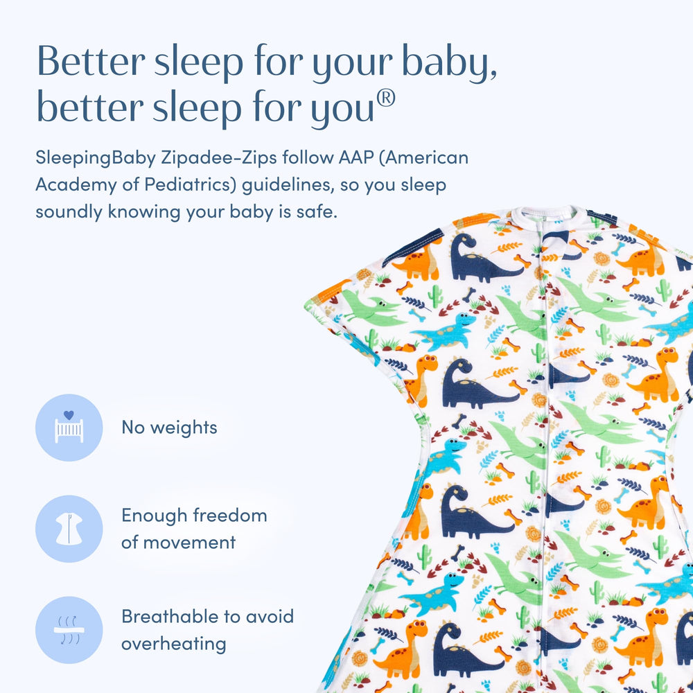 SleepingBaby roomy hip design supports healthy leg movement.