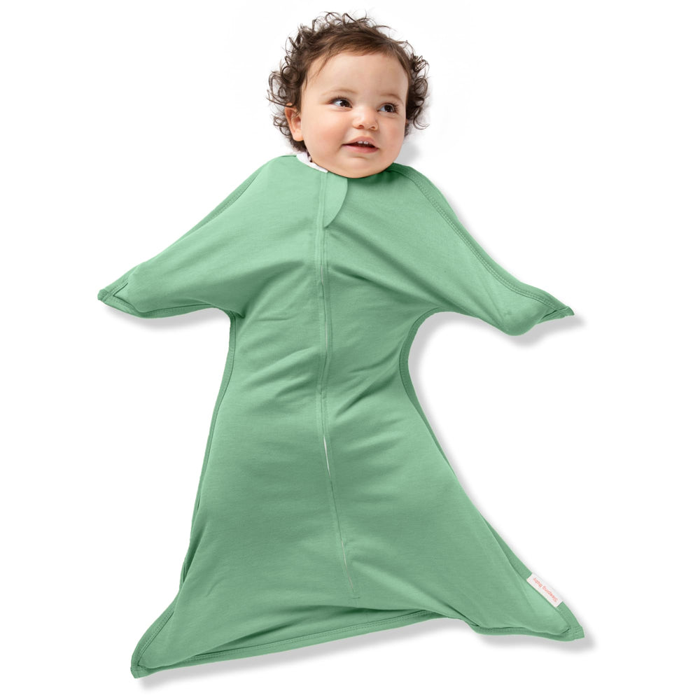 SleepingBaby Zipadee-Zip Basil small starfish design helps create a cozy womb-like feel for sleep