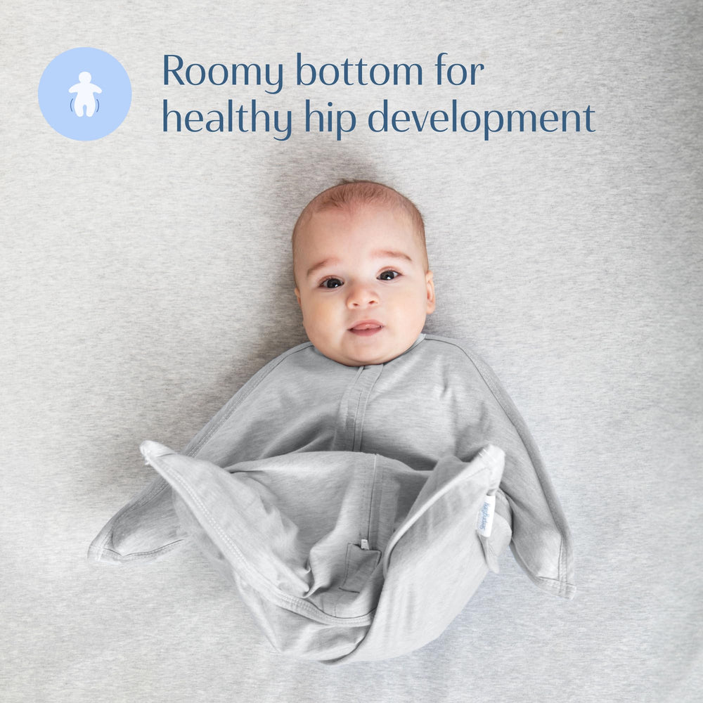 SleepingBaby Zipadee-Zip hip-friendly cut supports relaxed sleep