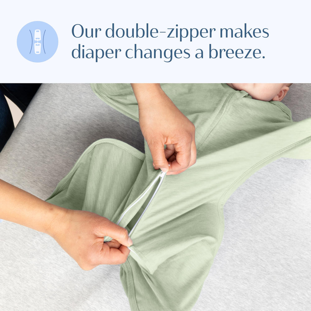 SleepingBaby Zipadee-Zip hip-friendly design supports leg movement.