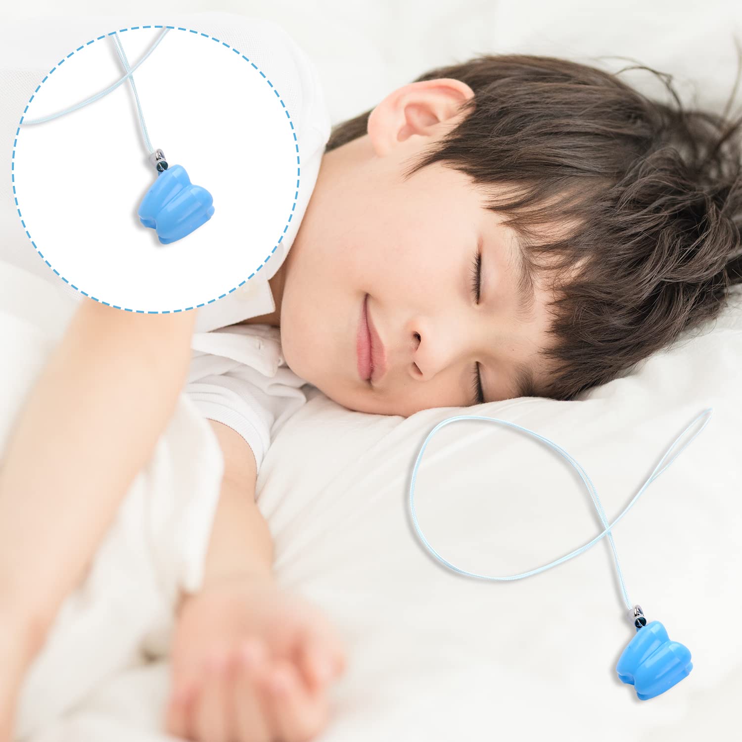Sliverdew baby teeth necklace close-up shows durable tray and smooth contour.