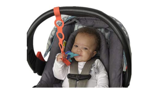 SMAutoLife car-seat clip keeps bottles handy and off the floor.