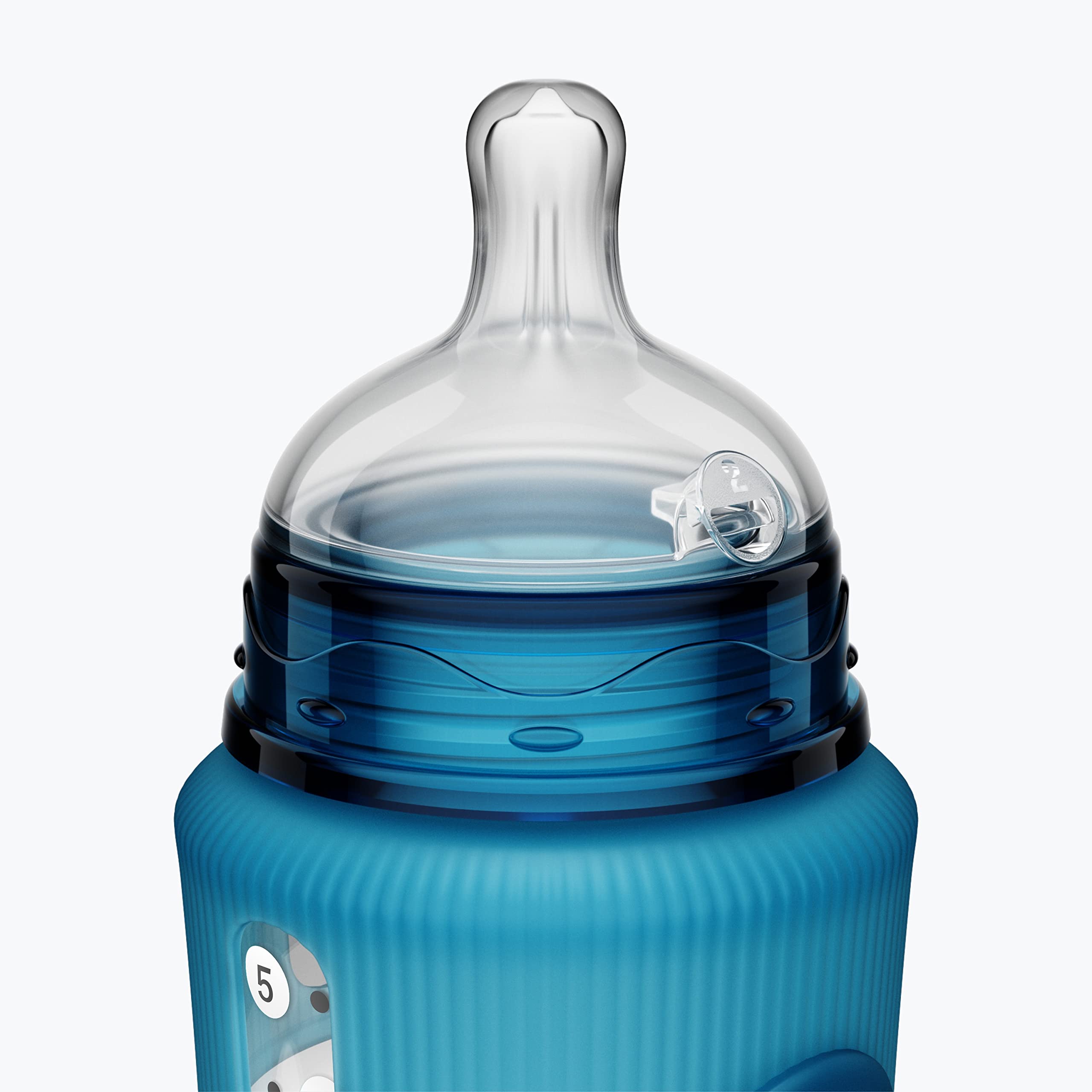 Smilo stage 0 bottle with nipple and vent highlighting compatibility across stages