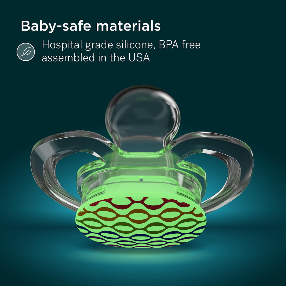 Smilo winter animals design pacifier emphasizes festive feeding moments